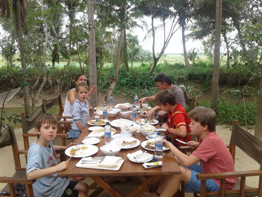אודוואלאווה Makulu Safari Camping מראה חיצוני תמונה
